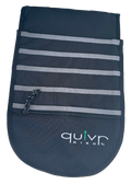 Quivr Disc Cart Bag front with ability to hold 6 disc golf discs. Zipper pocket for additional storage.